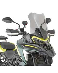 Givi D8717S cupolino fumè per la moto Benelli TRK 702X.