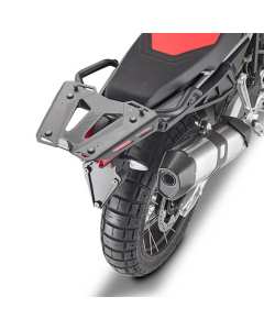 Kappa KR6710 attacco bauletto Monokey o Monolock sulla moto Aprilia Tuareg 660.