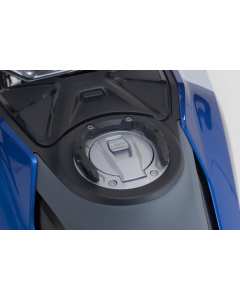 SW-Motech TRT.00.787.32900/B anello per aggancio borse serbatoio PRO su BMW R 1300 GS.