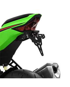 Zieger 10010513 portatarga regolabile PRO per Kawasaki ZX-4RR dal 2024.