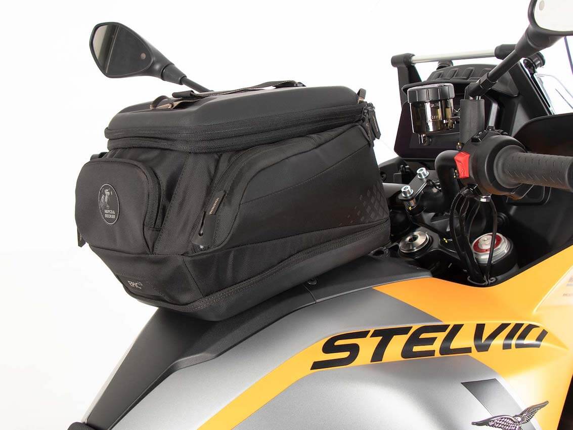 Moto Guzzi Stelvio 1000 dal 2024 borsa serbatoio.