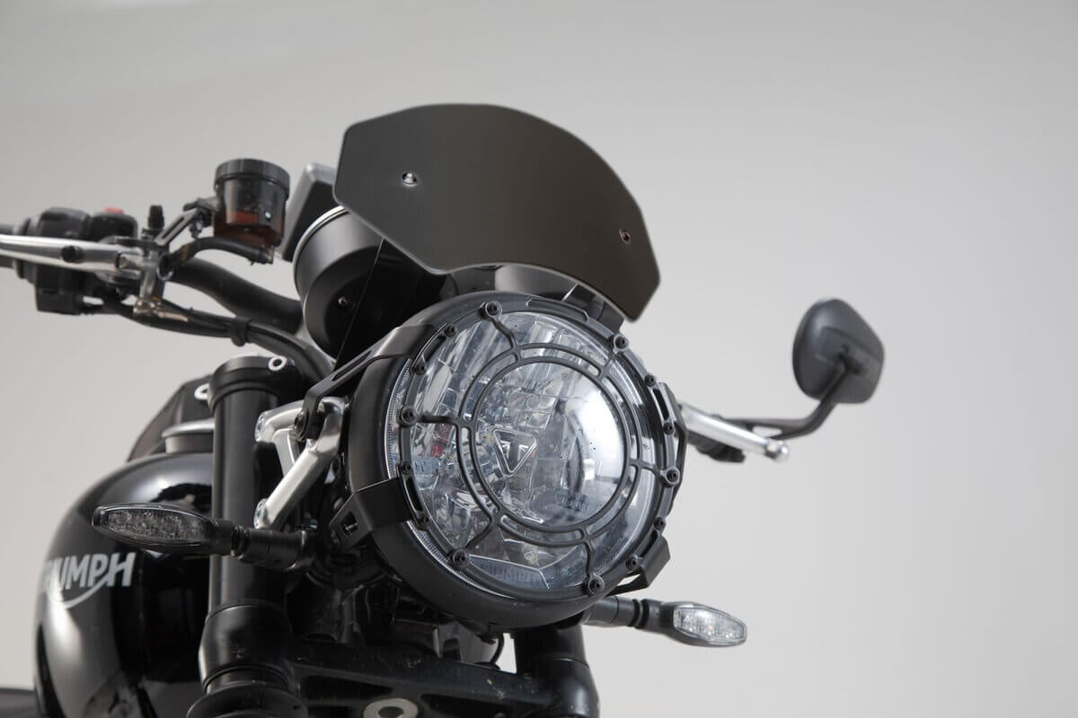 Cupolino nero in alluminio per Triumph Speed Twin 1200 dal 2019.