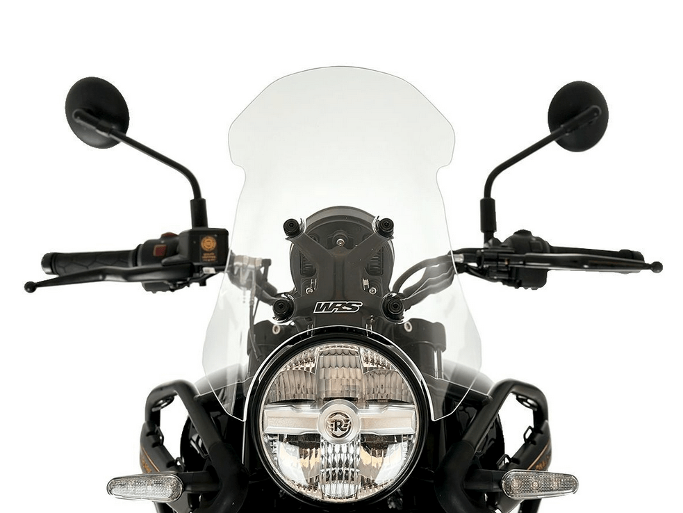 Royal Enfield Homalayan 450 dal 2024 cupolino alto trasparente.